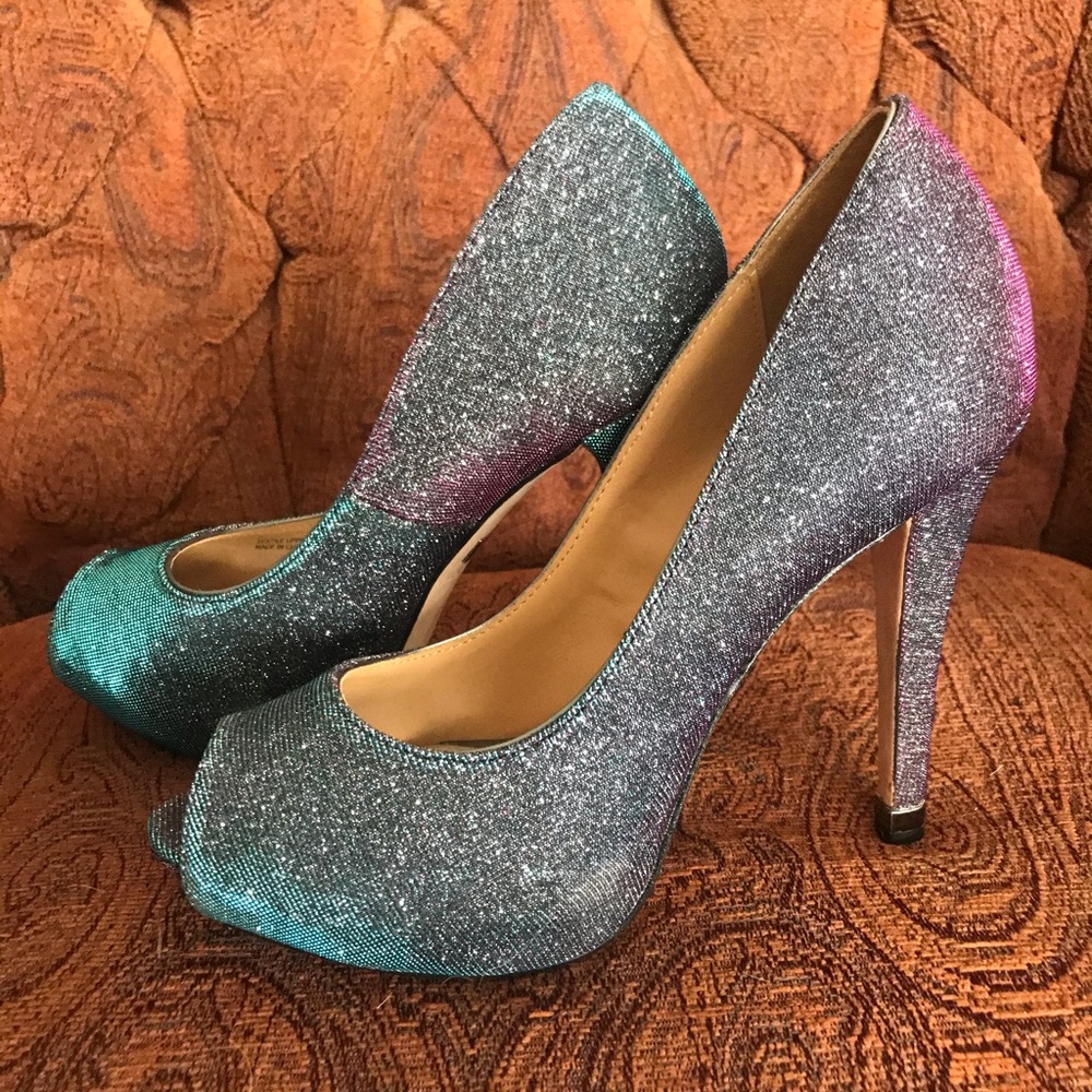 Badgley Mischka Blue Platform Heels